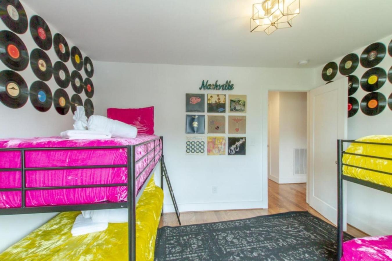 Howdy House New And Trendy With Rooftop Deck Nashville Exterior foto