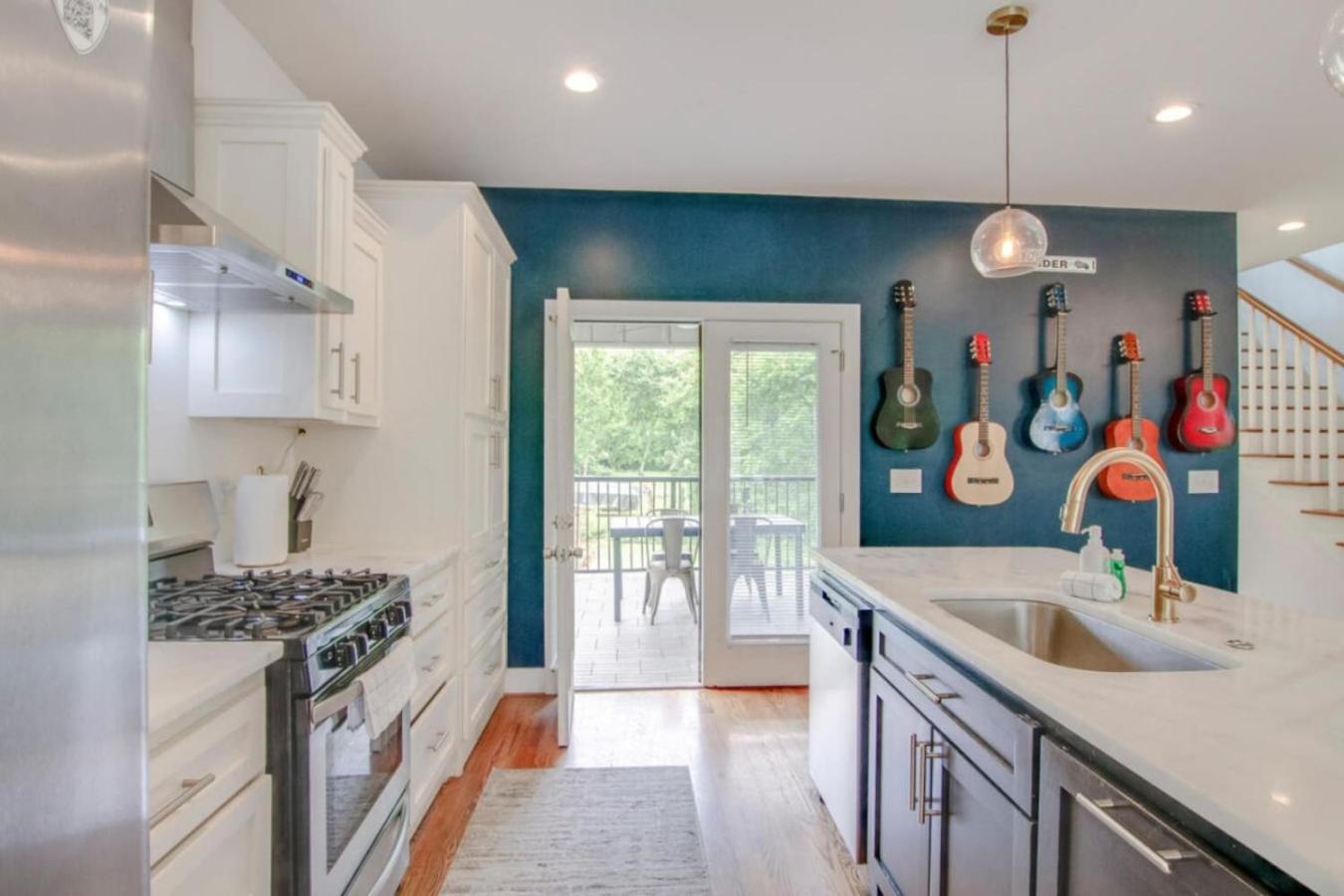 Howdy House New And Trendy With Rooftop Deck Nashville Exterior foto